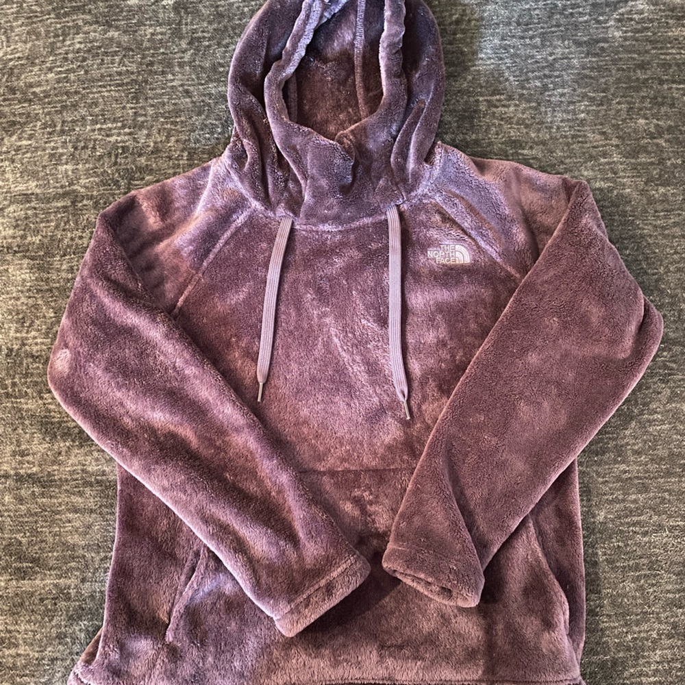North face sweatshirt hoodie. Purple. Never worn size Medium
